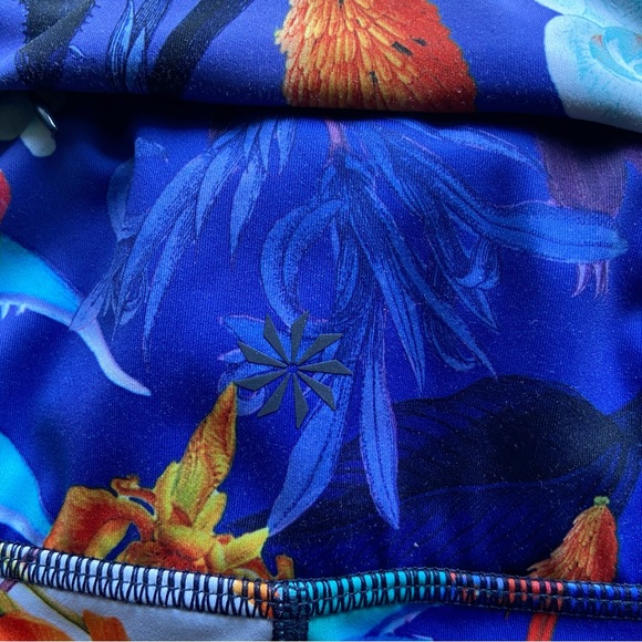 Athleta High Rise Tropical Precision 7/8 Tight-Navy Blue/Floral-Size XXS - Picture 9 of 12